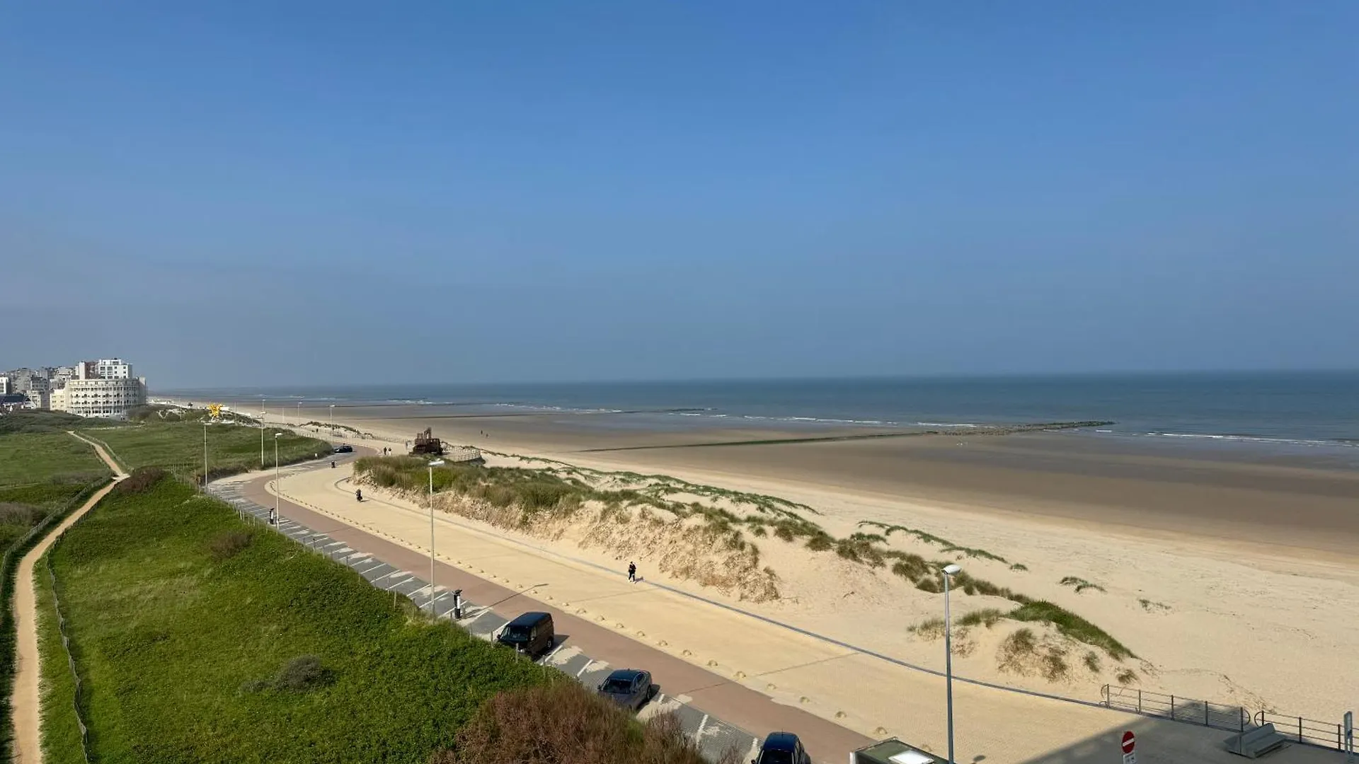 Apartamento Met De Voeten In De Zee Middelkerke